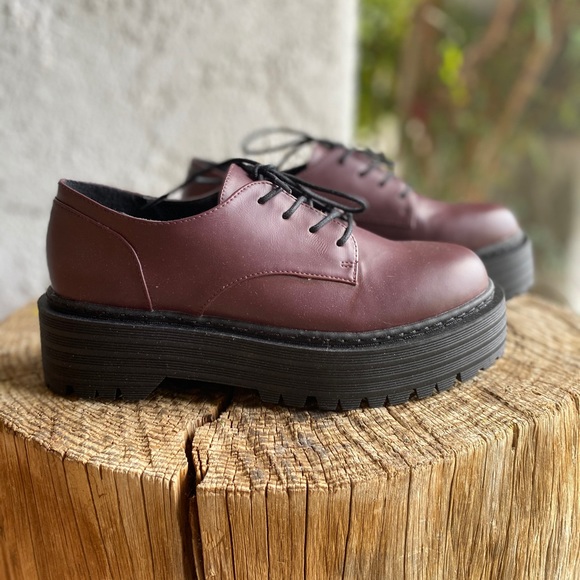 Minty Oxfords by Madden Girl.... - Picture 3 of 7